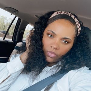 Meet your Posher, Shakeeta